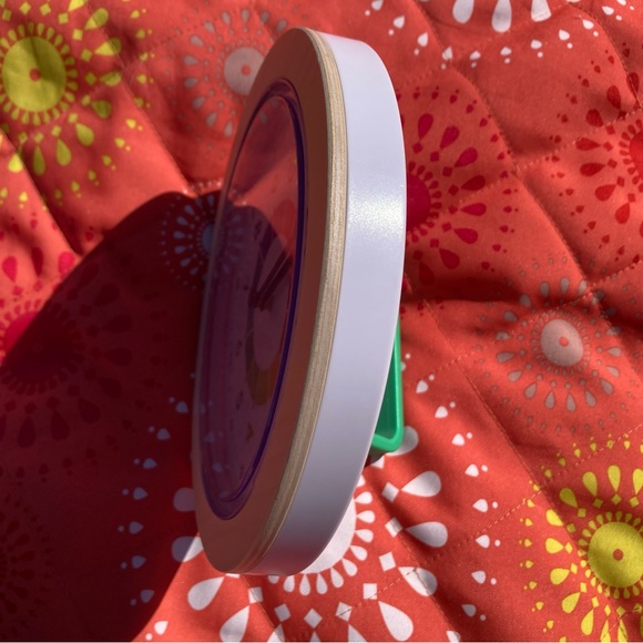 Lovevery Clock - Picture 9 of 10